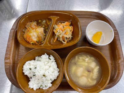 今日の給食3月23日㈪
