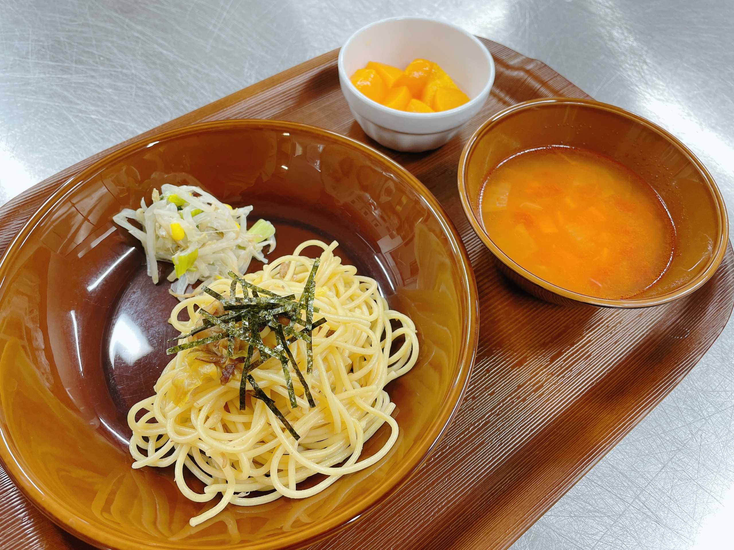 今日の給食3月25日(水)