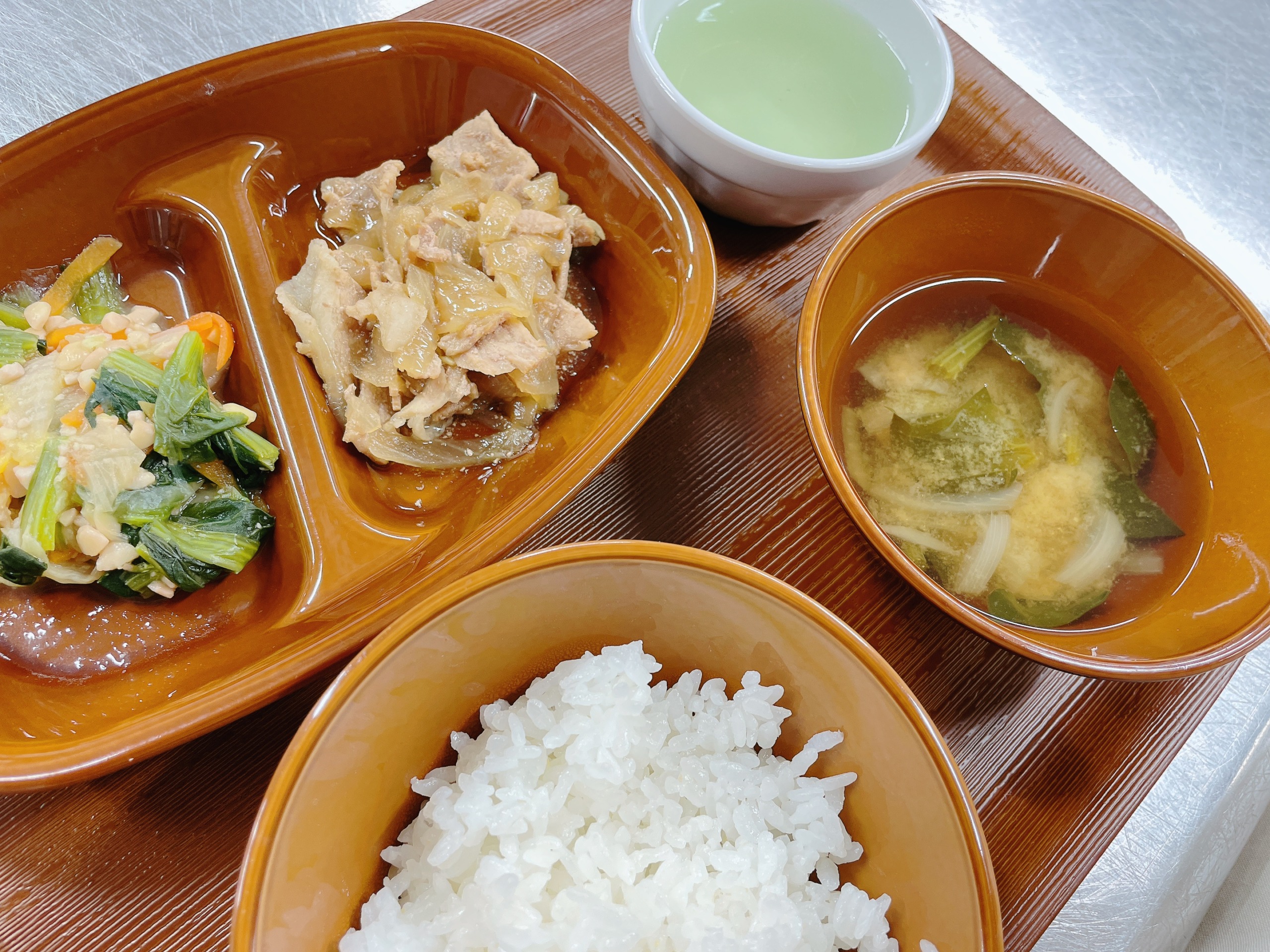 今日の給食4月6日(月)