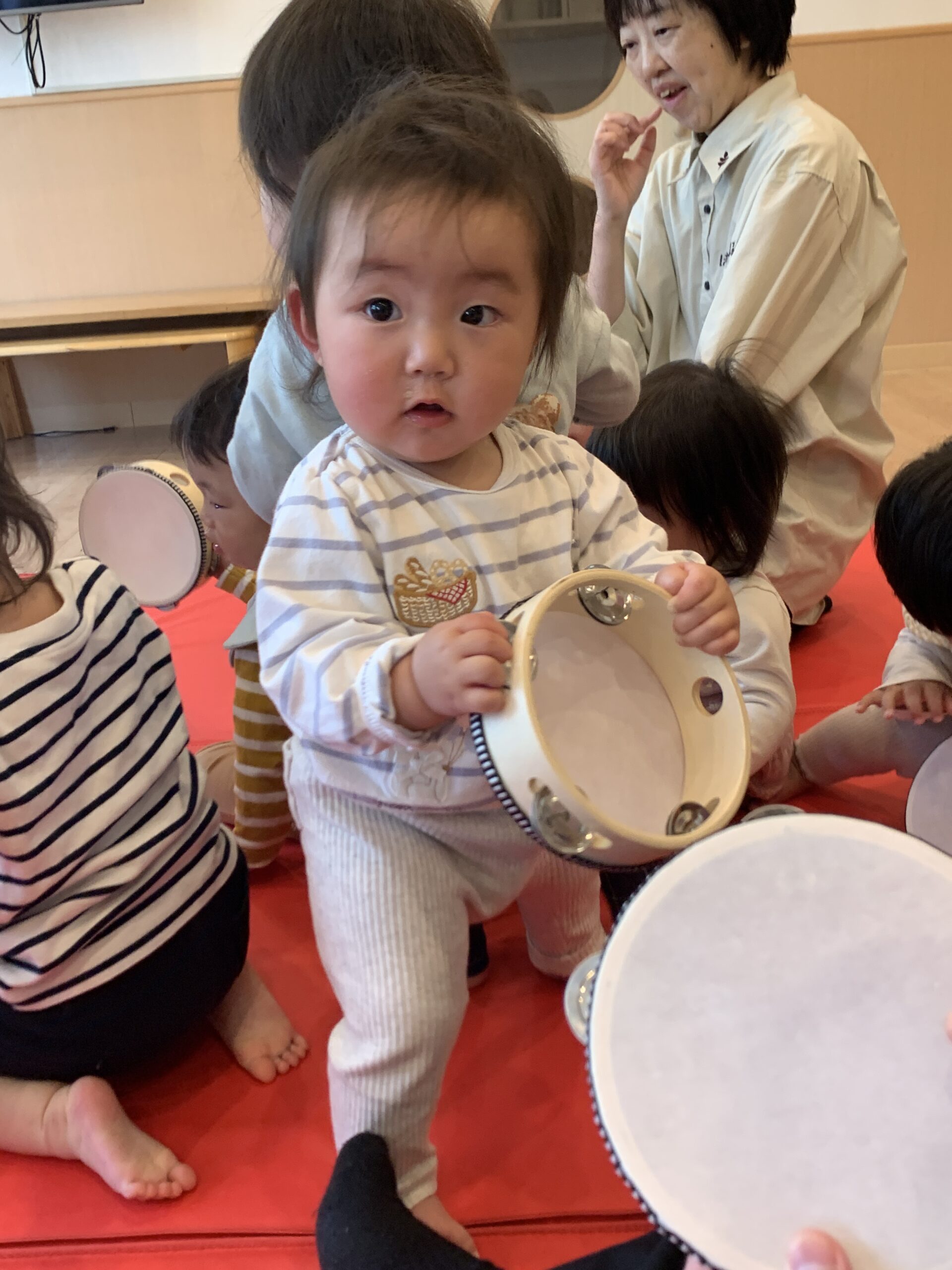 音楽遊びも英語遊びも!とっても盛りだくさんな一日☆ ぽかぽか保育園