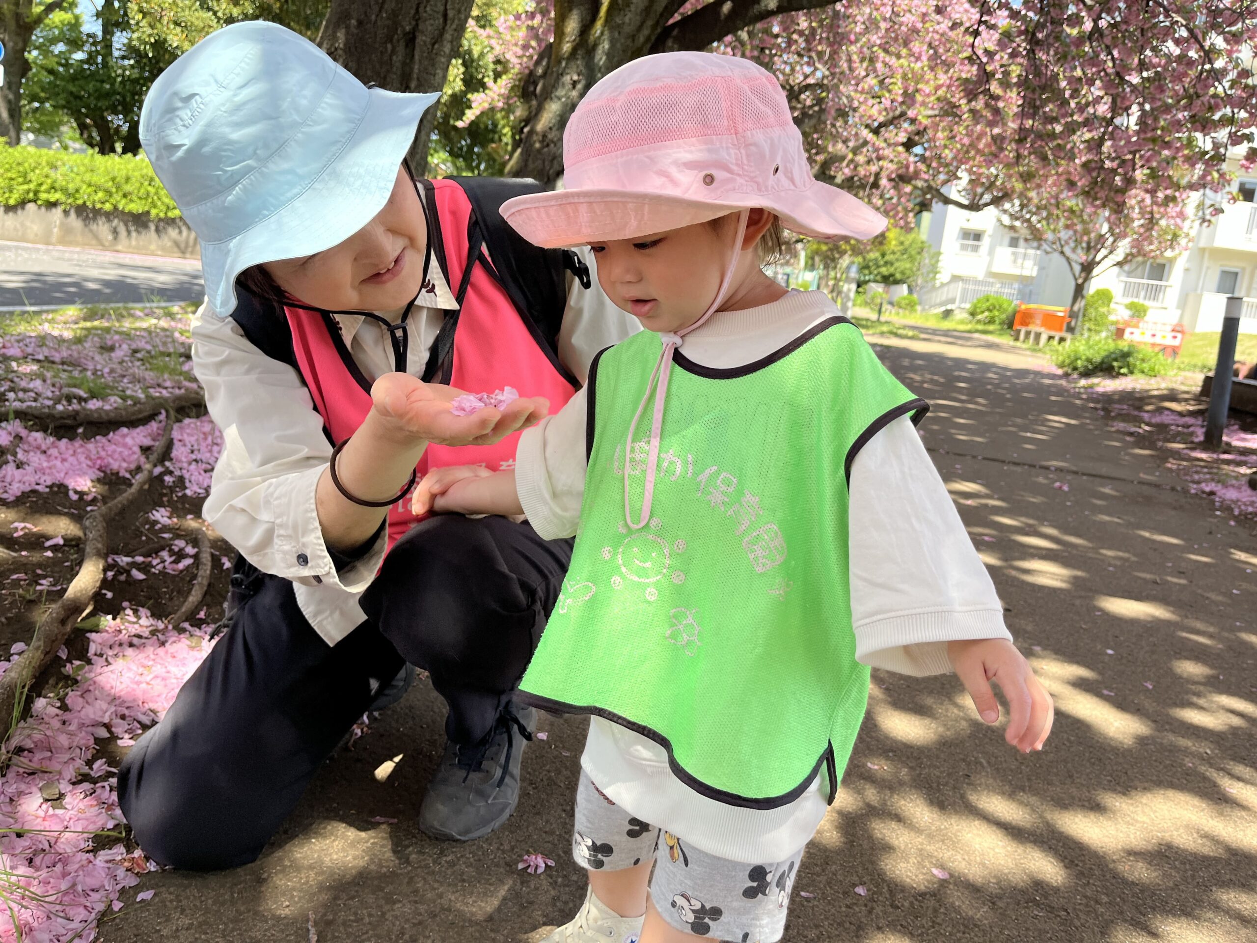 少し遠い公園へ行ったよ!~ぽかぽか保育園多摩平園