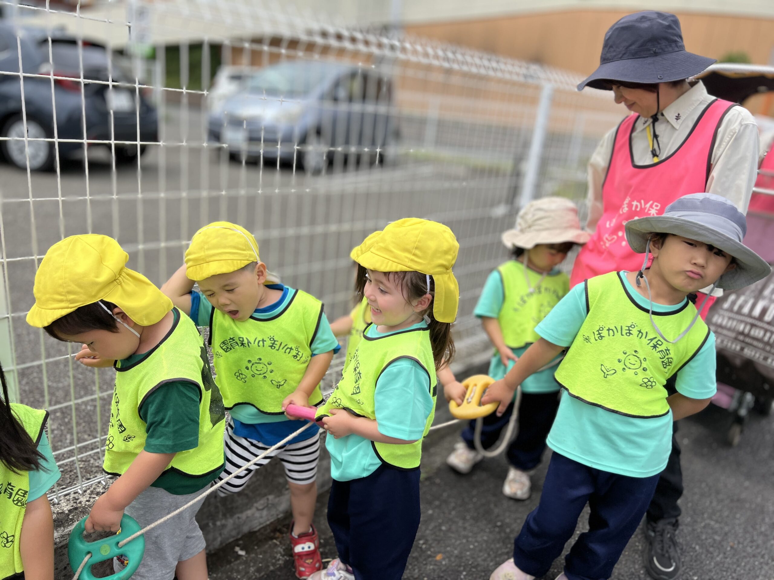 一緒にあそぼう♪ みんなでにこにこ公園あそび