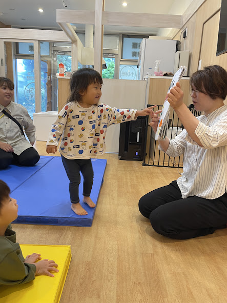 【音楽あそび】色であそぼう！(多摩平園)