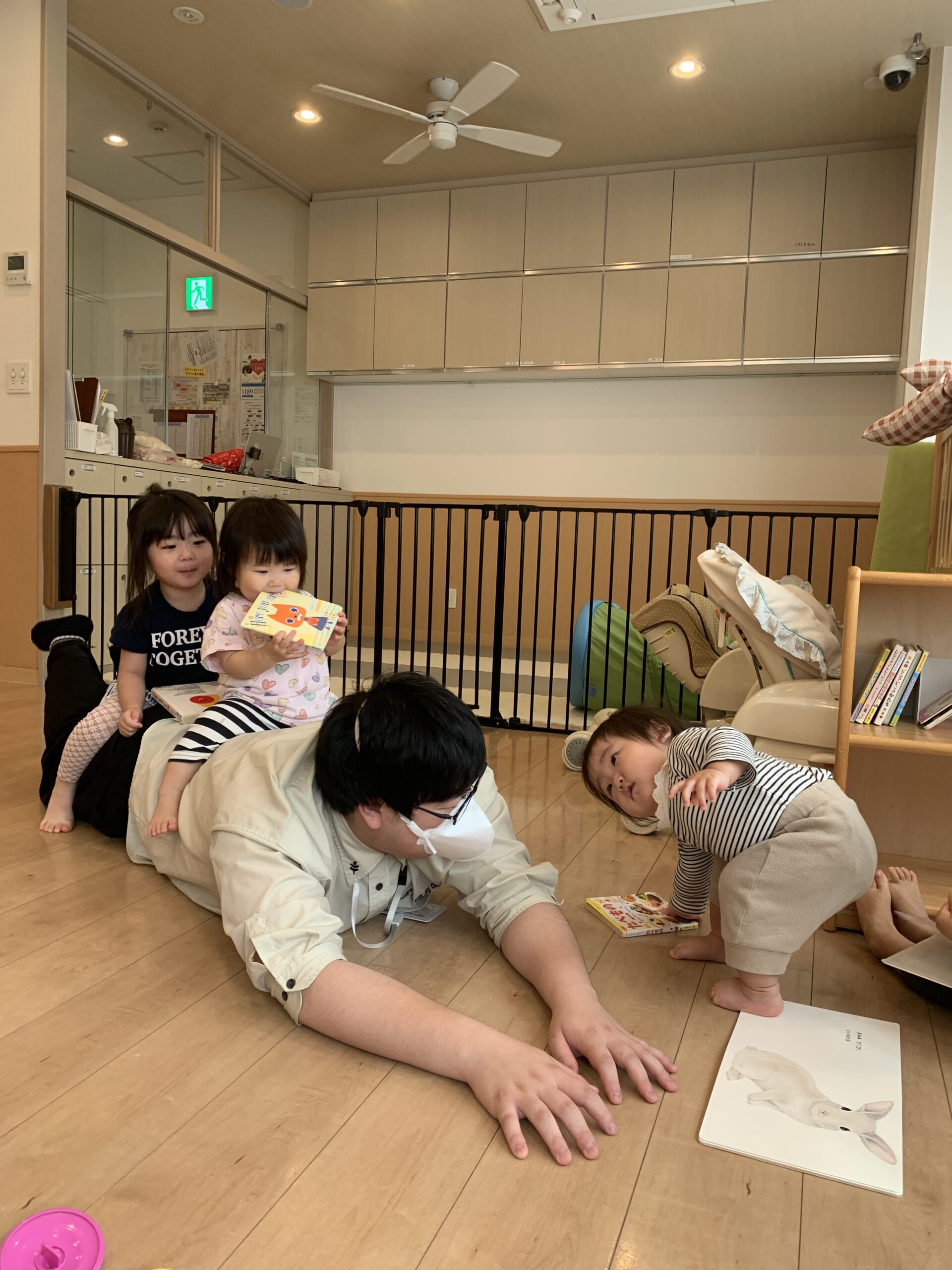 自然が豊かな公園！子ども観察隊！！ぽかぽか保育園