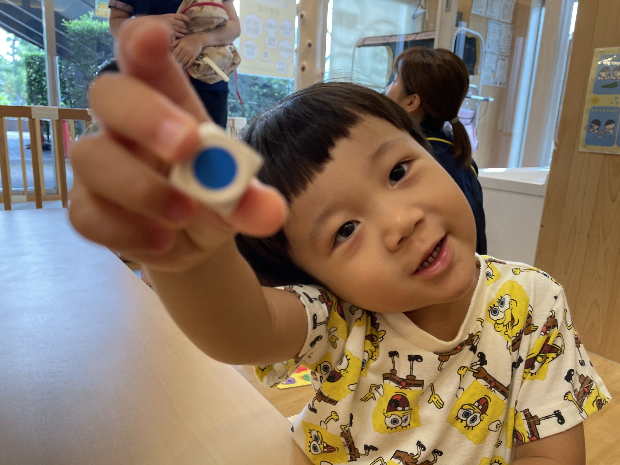 本物そっくり昆虫おもちゃで英語あそび！　ぽかぽか保育園多摩平園