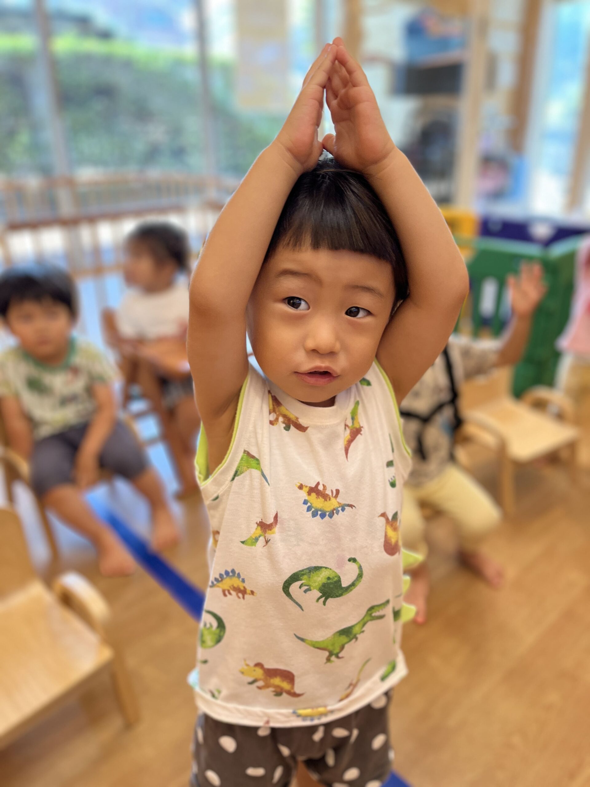 リズム遊びと体幹トレーニング！日野市の幼児教育特化プログラム　ぽかぽか保育園多摩平園