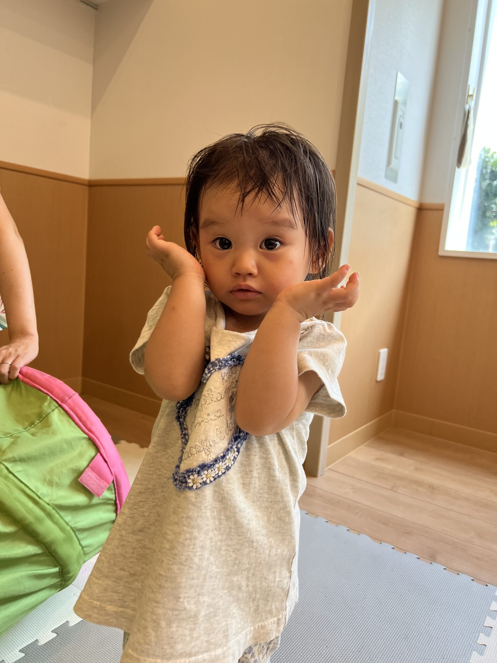 テナント内探検と不思議実験で笑顔いっぱい！ “好き”と“発見”を引き出す日常　ぽかぽか保育園