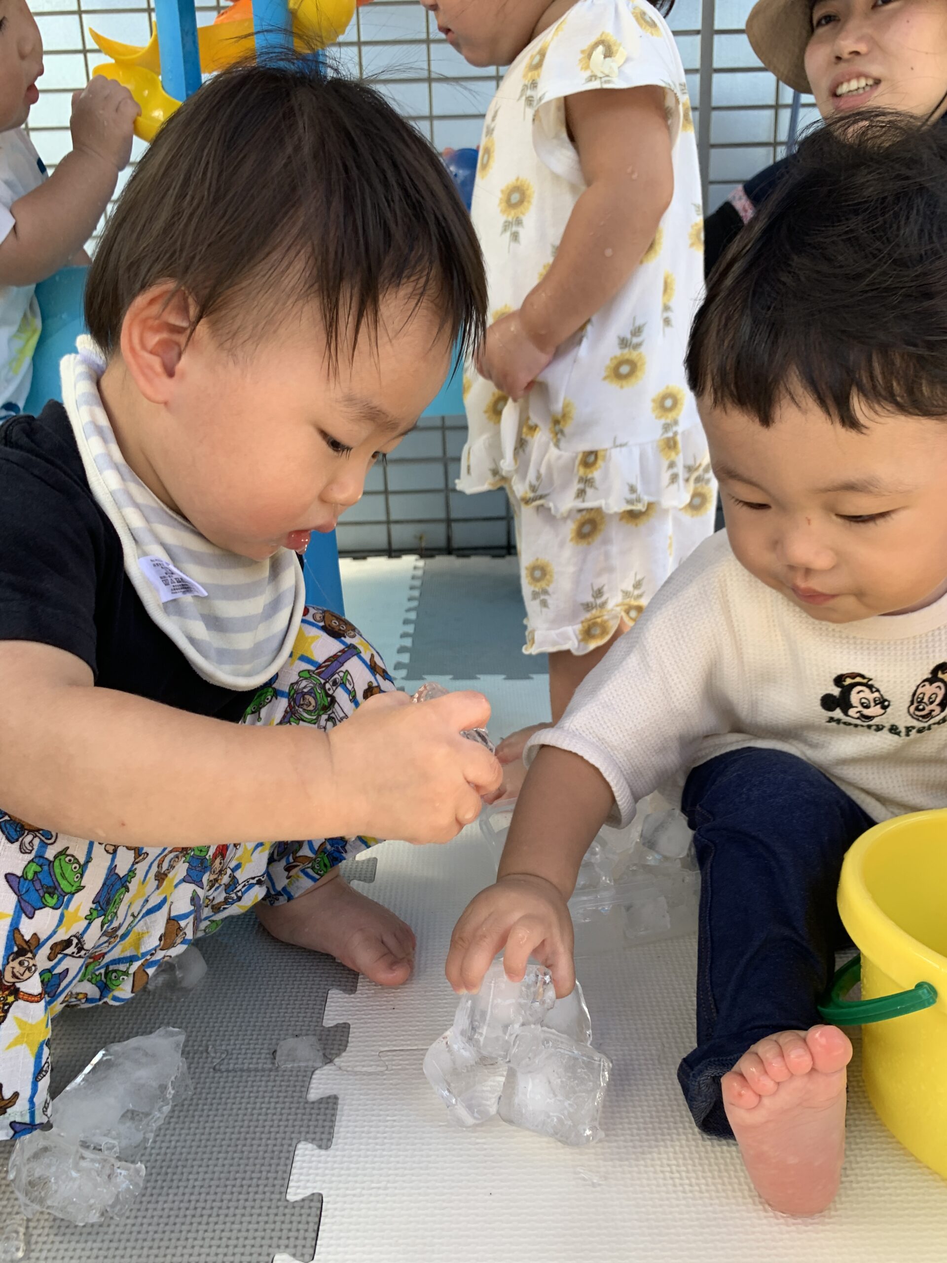 笑顔と元気がはじける！水遊びもダンスも楽しい一日☆　ぽかぽか保育園