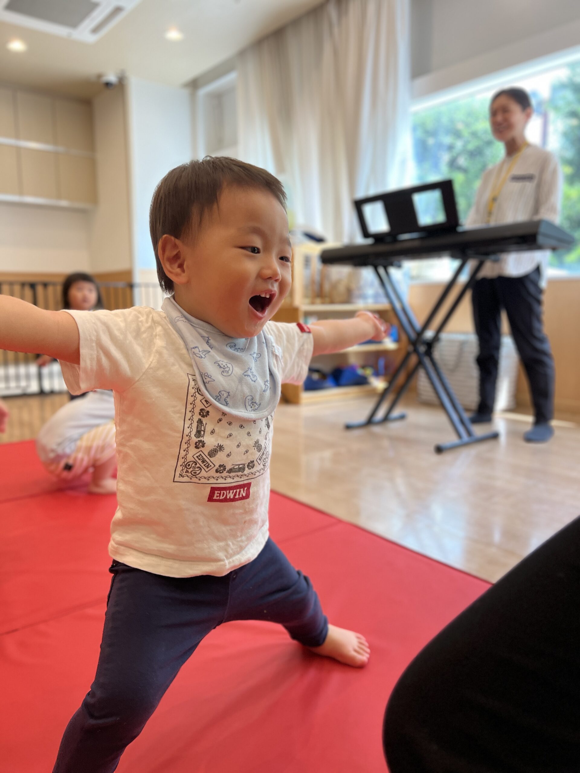 【音楽あそび】リズムにのっちゃおう!