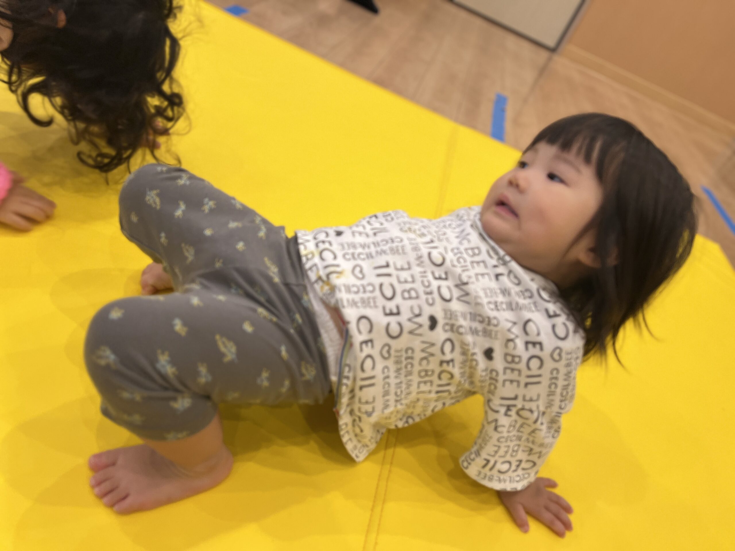 雨でもにこにこ!安田式体育遊びで体も心もポカポカ|八王子市保育園 ぽかぽか保育園