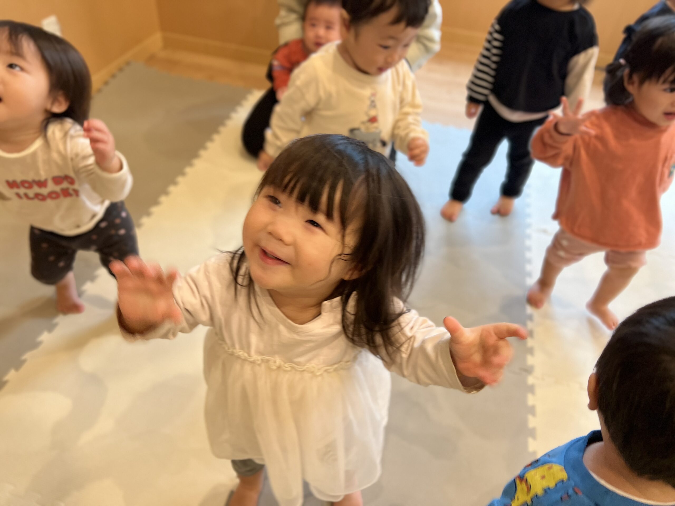 元気いっぱい!遊びと感謝の日! ぽかぽか保育園