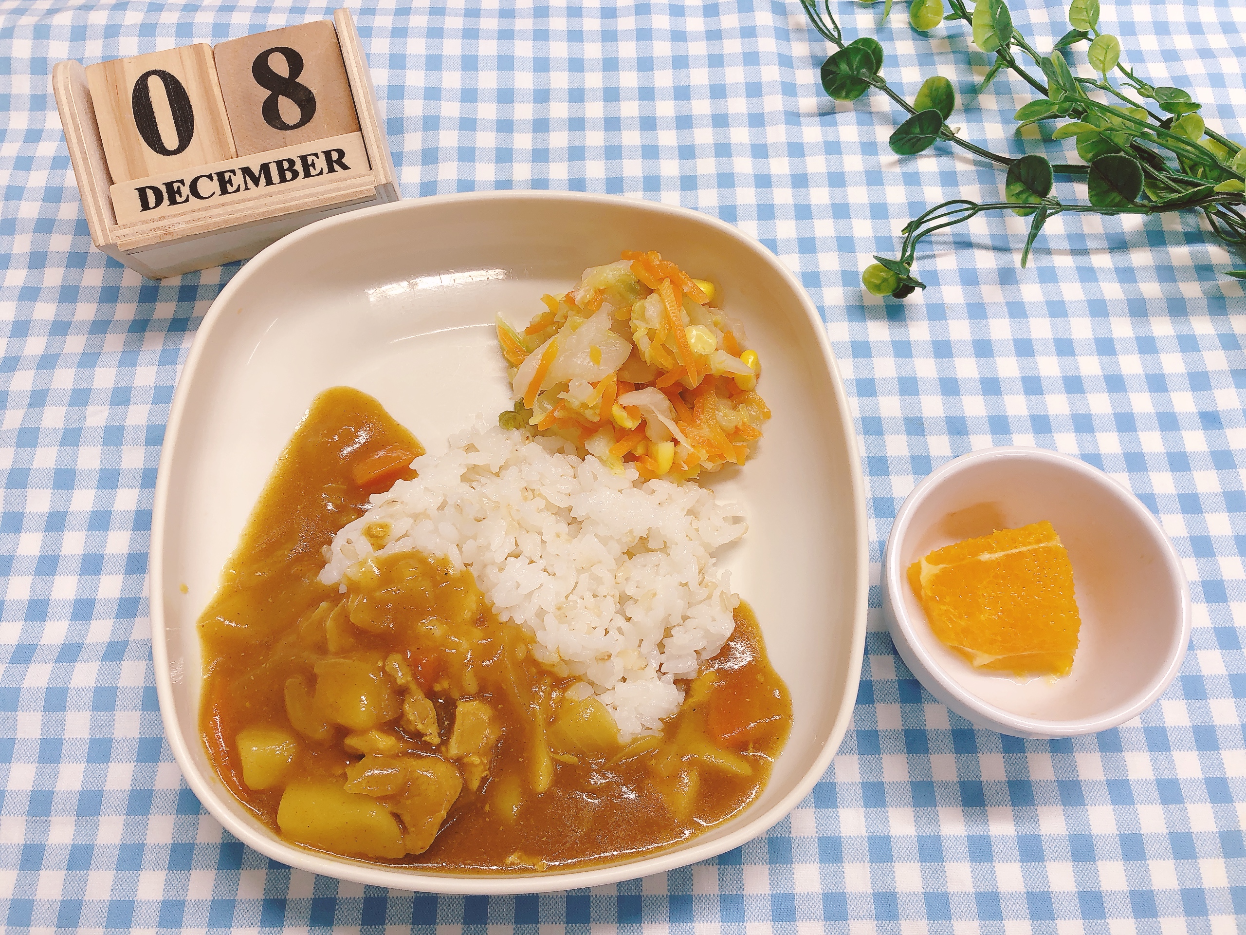 今日の給食12月8日㈪