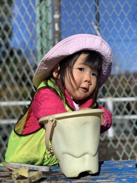 ドキドキサイエンスと楽しい外遊び! ぽかぽか保育園