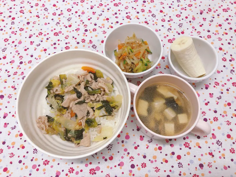 今日の給食8月8日(土)