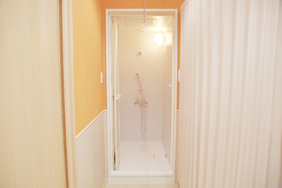 シャワールーム